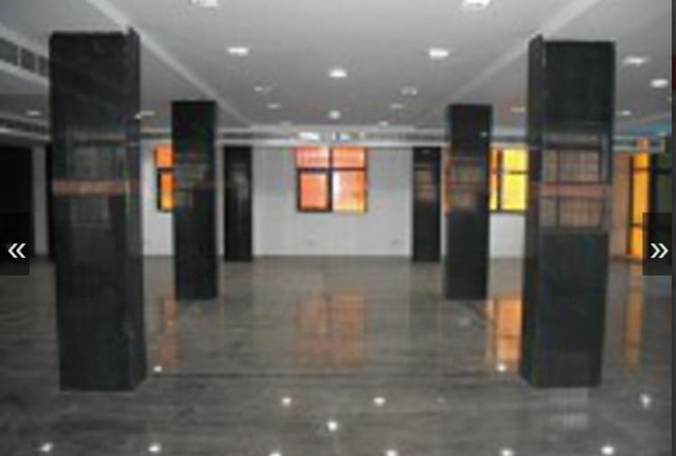 OFFICE SPACE FOR RENT