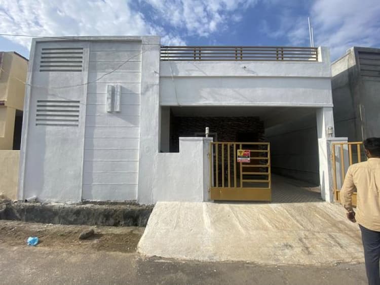Villa sale