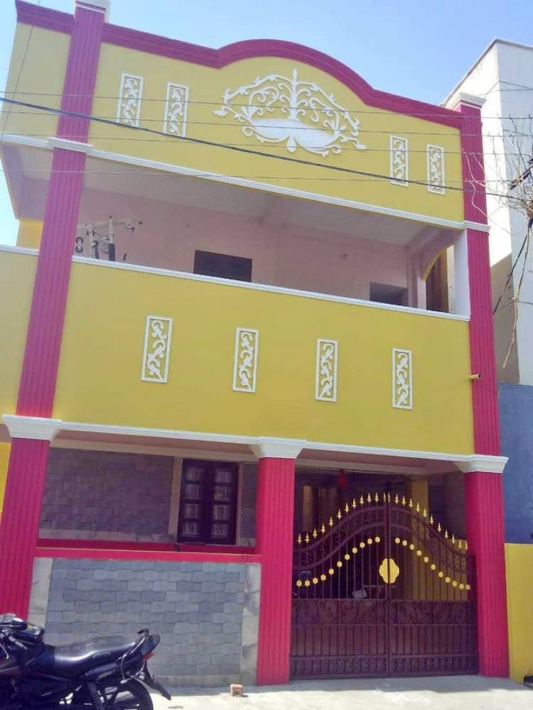HOUSE FOR SALE