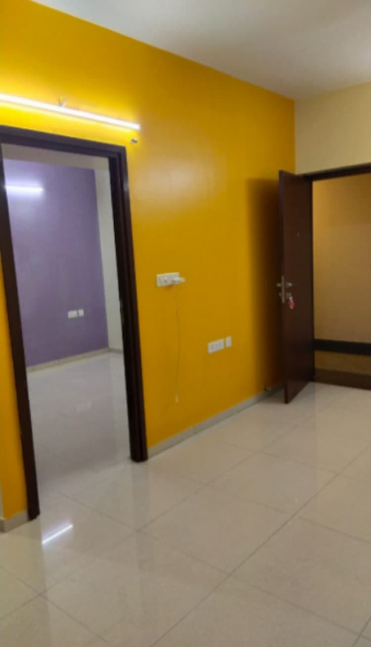 2 BHK Residential Apartment 589 Sq.ft. for Sale in Manapakkam, Chennai