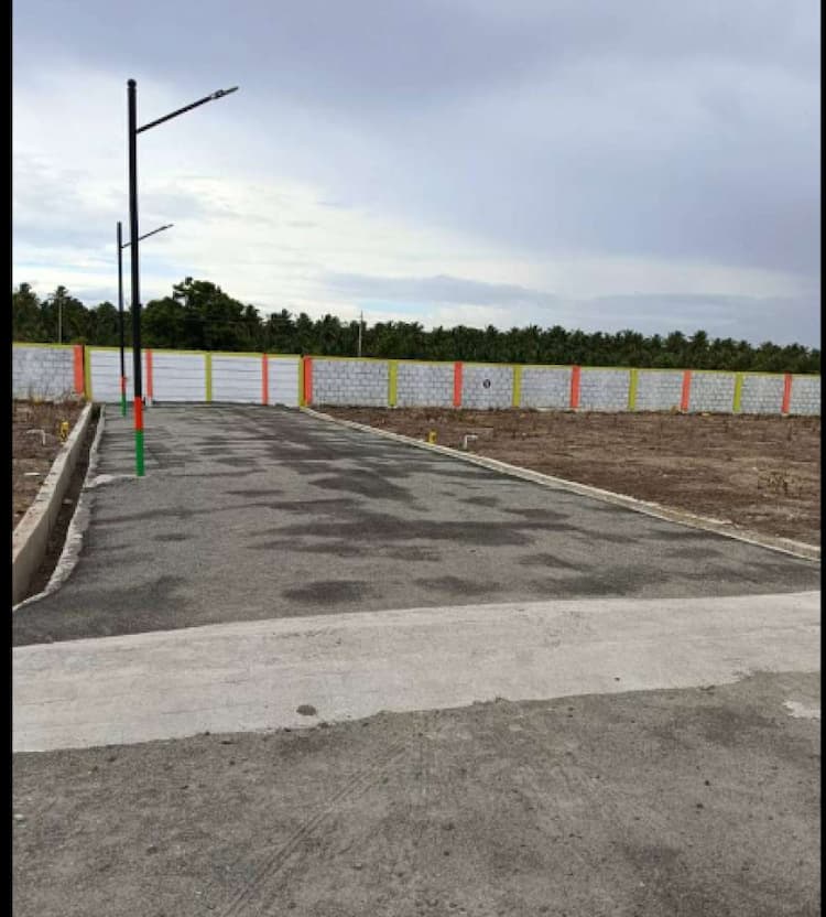 plot for sale 