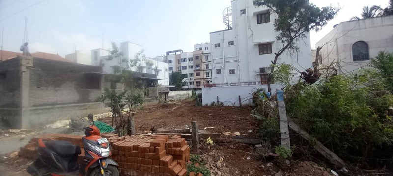 PLOT FOR SALE