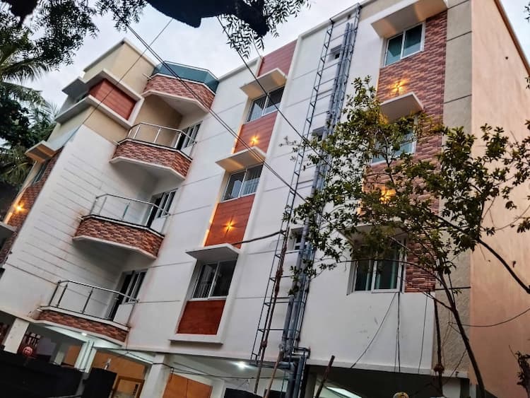 Flat for sales