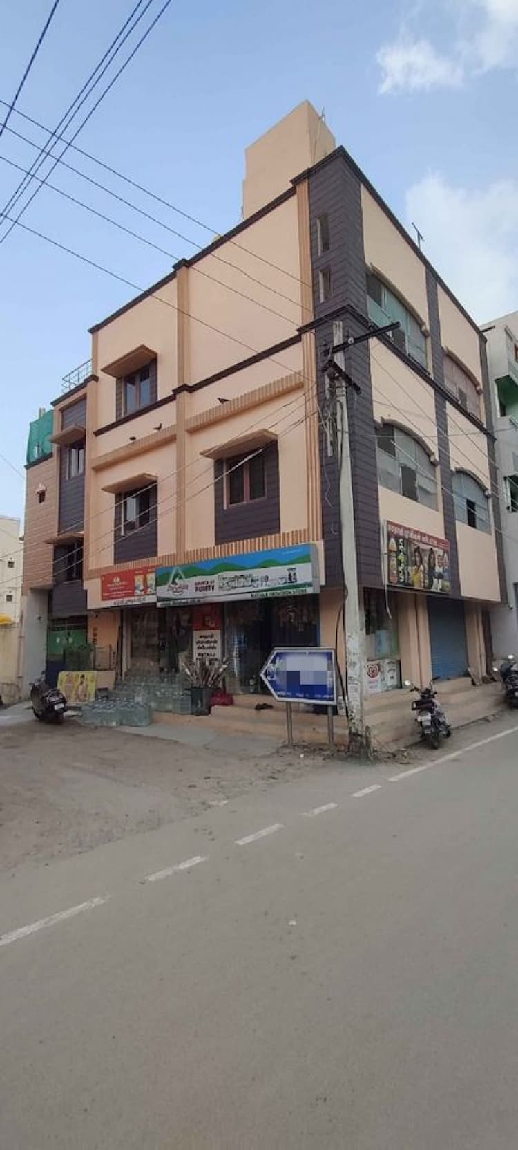  G+2 Commercial & Residential income building for sale in Nerkundram Chennai , 1km from Koyambedu Me