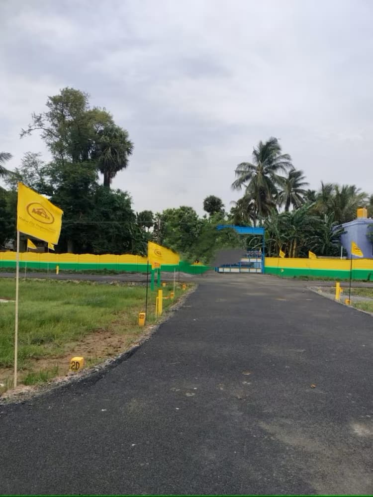 plot for sale 