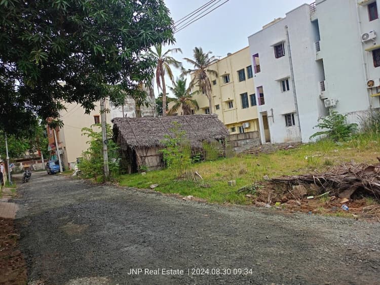 plot for sale 