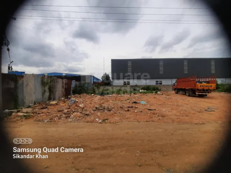 Commercial Land