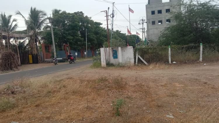 50 cent Land for sale