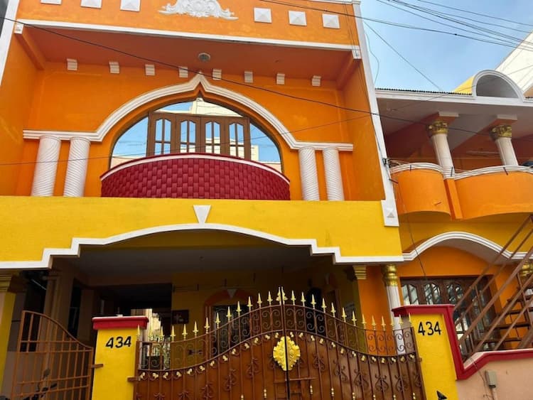 7 portion house for sale 
