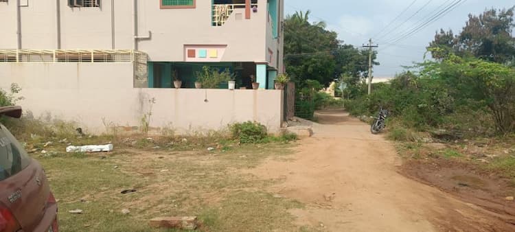 Plot for Sale in Walajapet