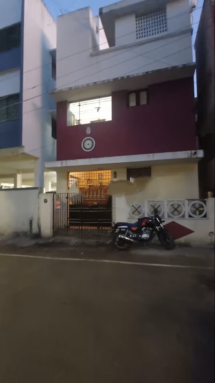 4bhk house for sale 