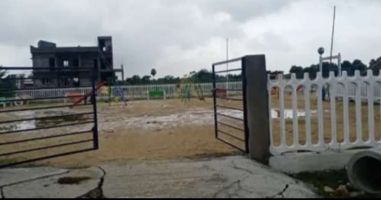plot for sale 