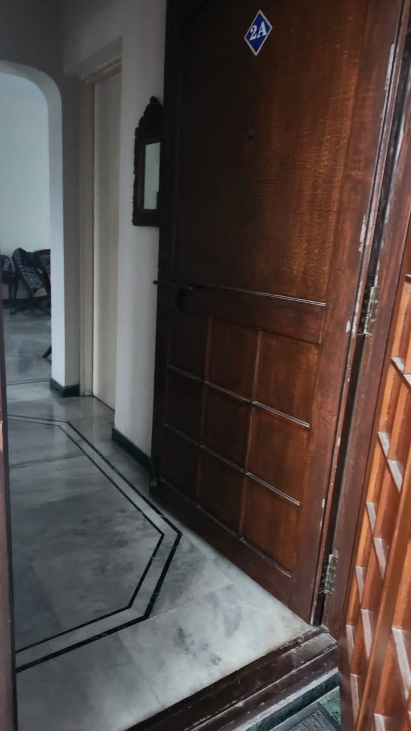 FLAT FOR RESALE