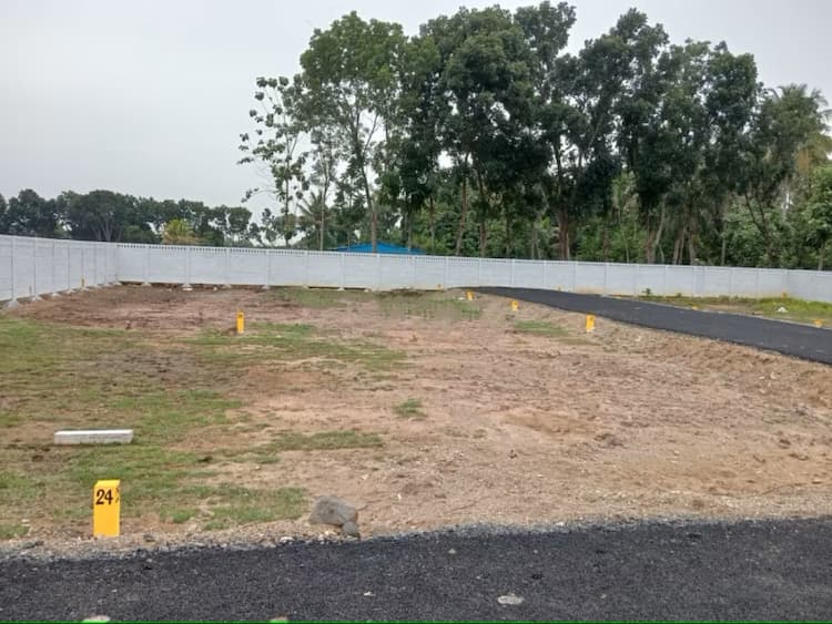 plot for sale 