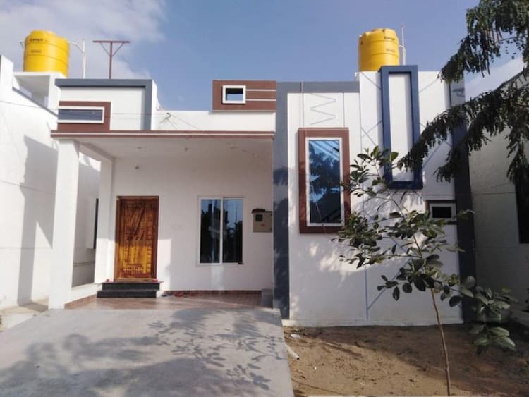 Villa sale