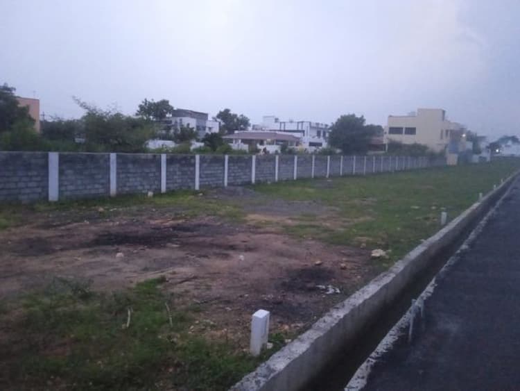 plot for sale 