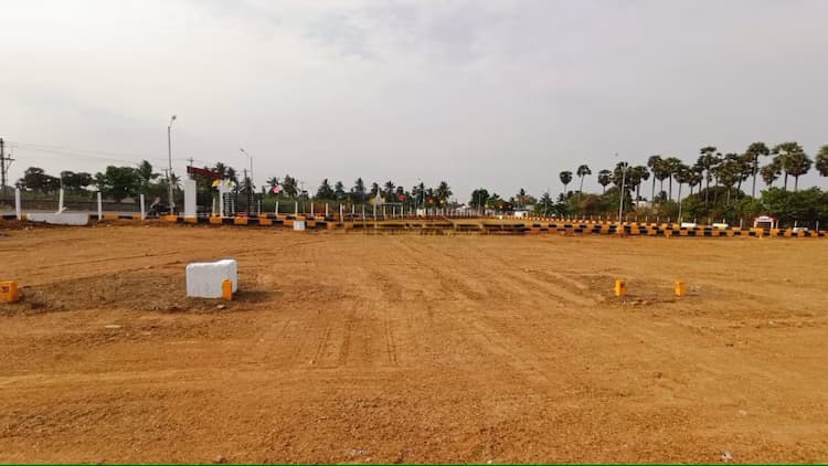 plot for sale 