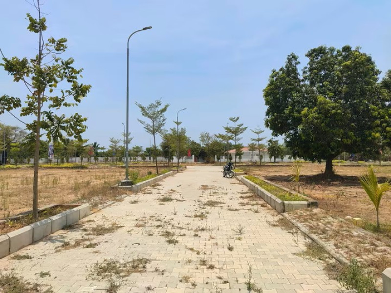 plot for sale 