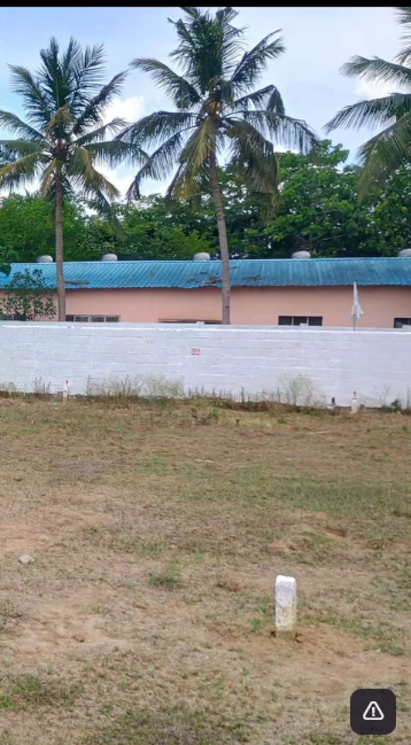 plot for sale 