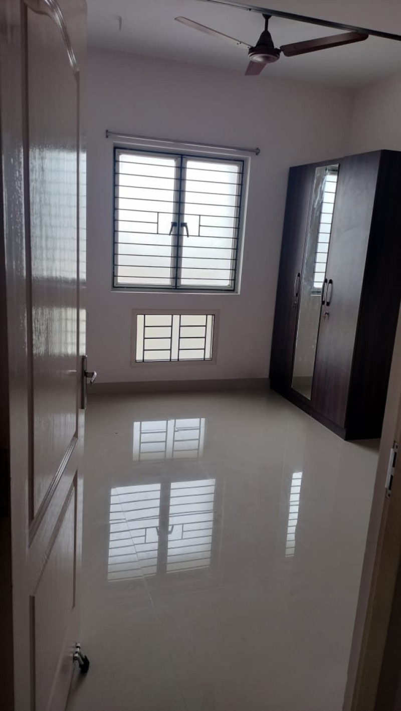 FLAT FOR SALE 