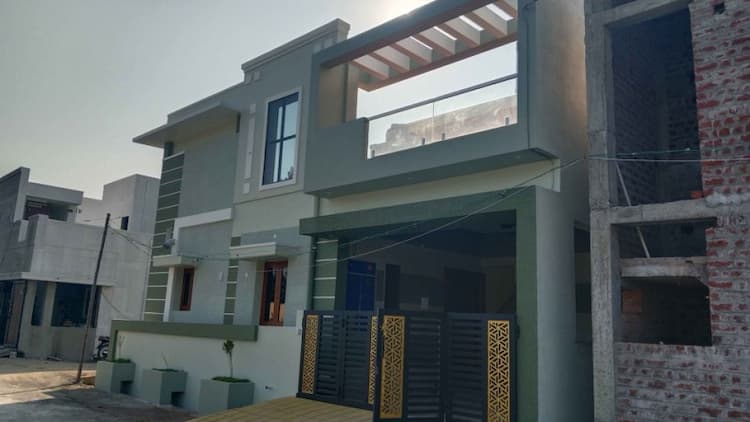 4BHK house for sale 