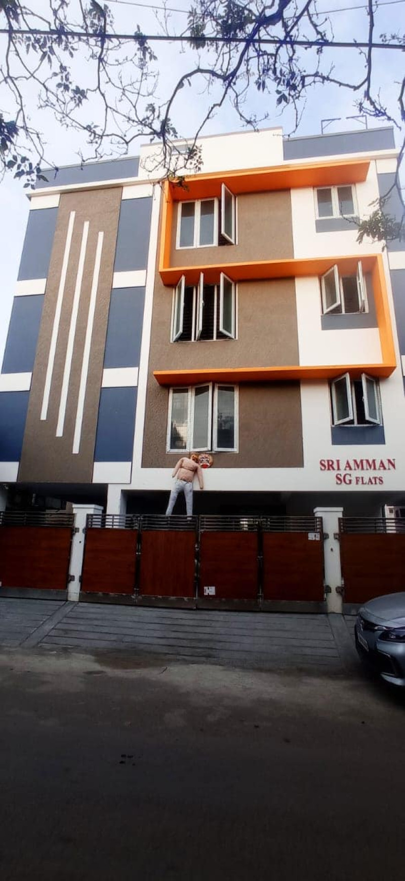 Flat for sales