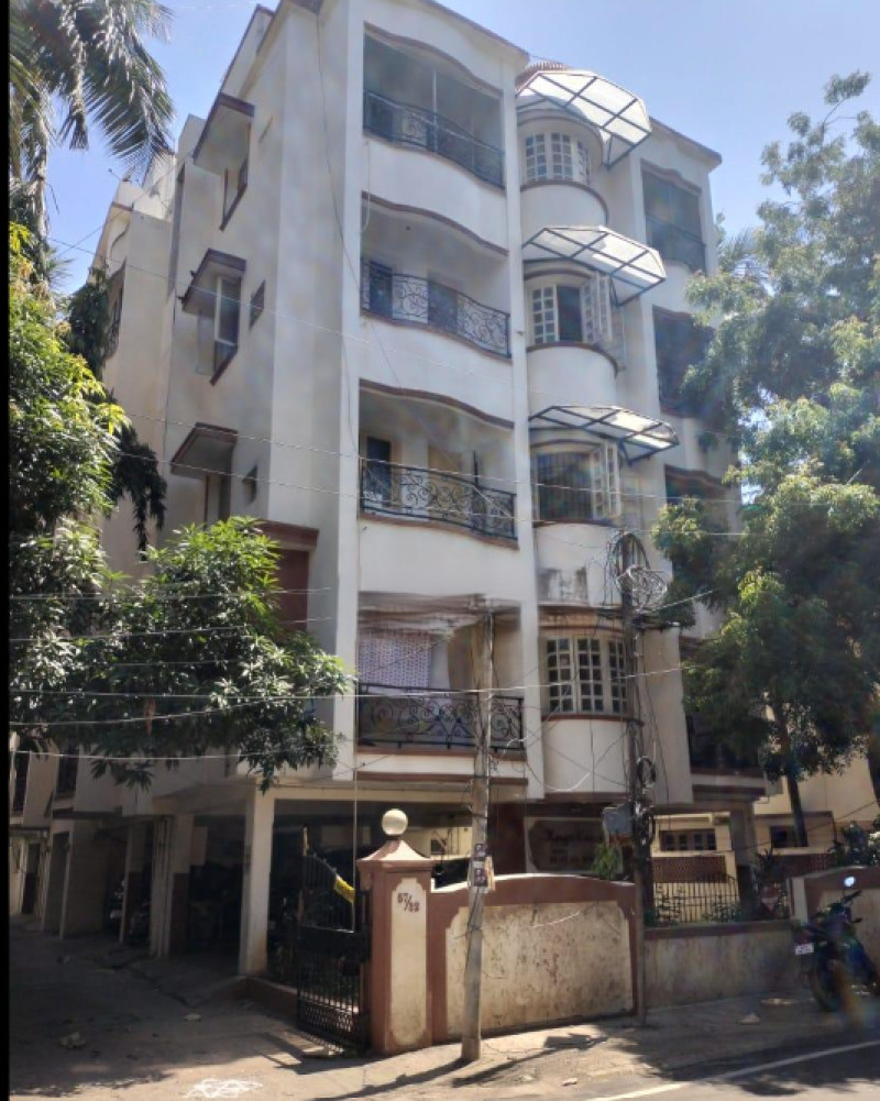 Flat for sales