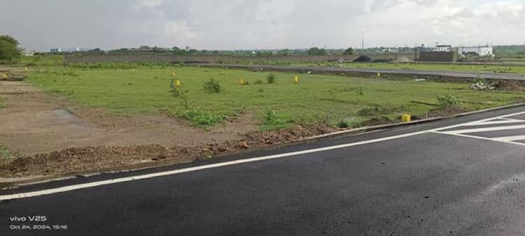 plot for sale 