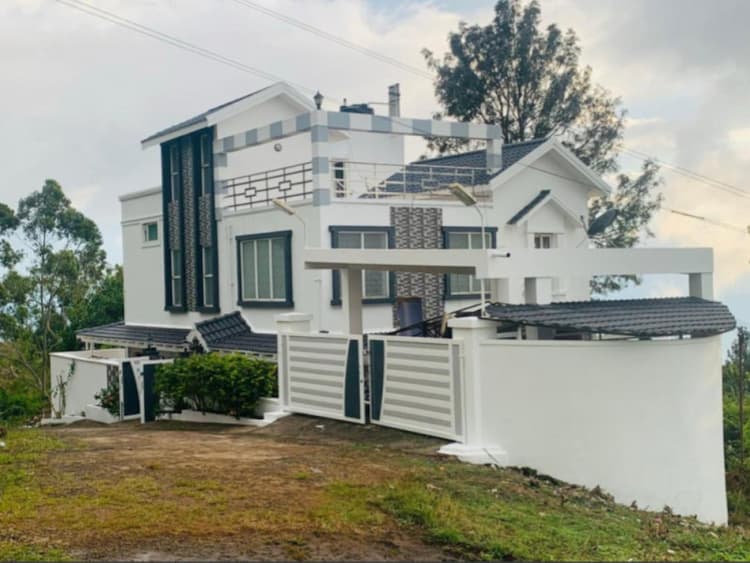 4BHK House for Sale
