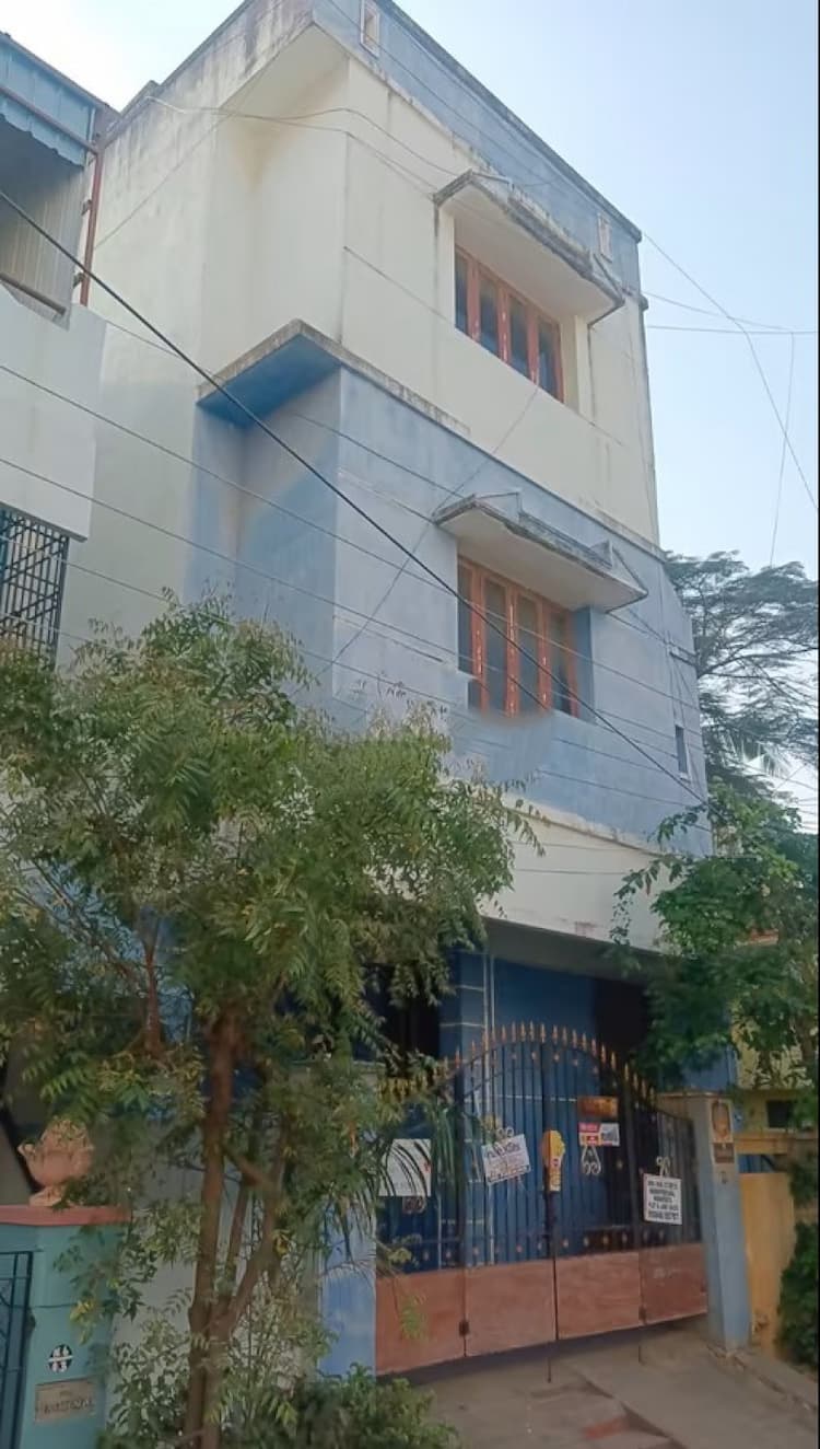 4bhk house for sale 