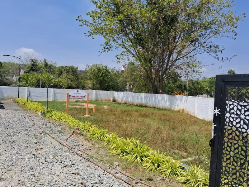 plot for sale 