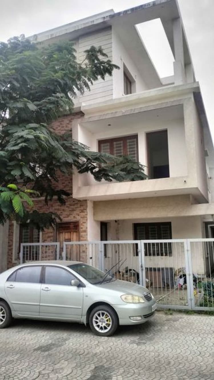 4BHK House For Sale 