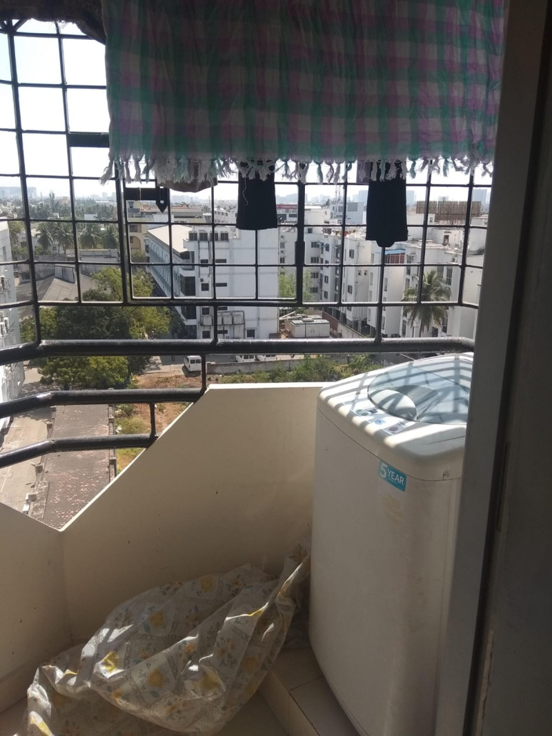 Flat for sale 