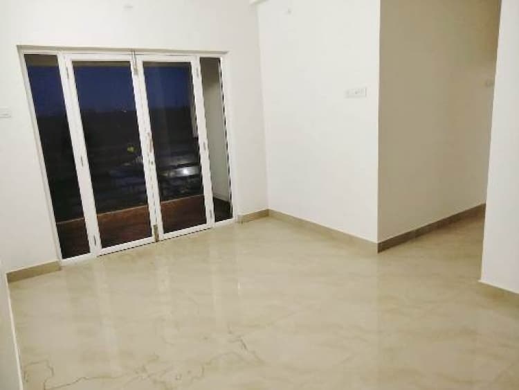 2 BHK Residential Apartment 973 Sq.ft. for Sale in Siruseri, Chennai