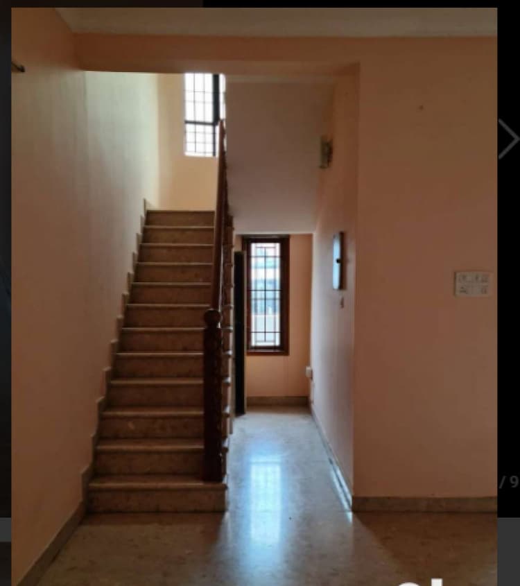 4bhk house for slae 