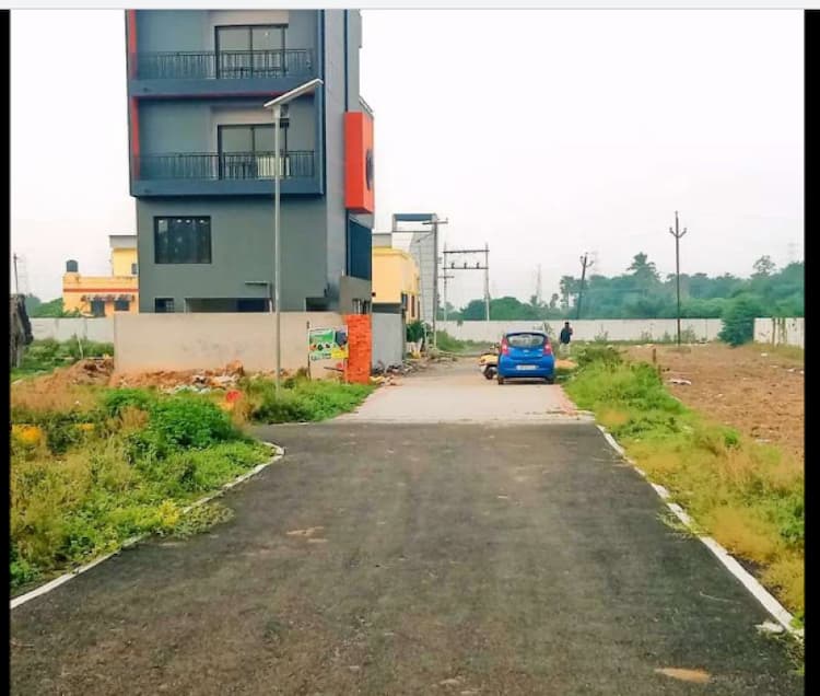 plot for sale 