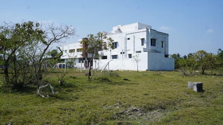 Guduvancheri Perumattunallur Vellammal CBSE school Near By sale