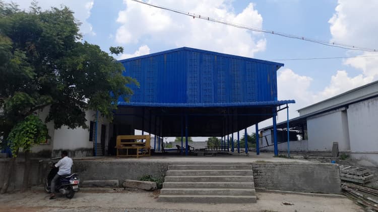 4799 sqft Shop