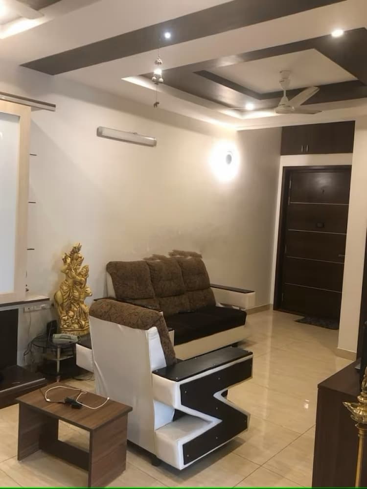 4bhk flat for sale 