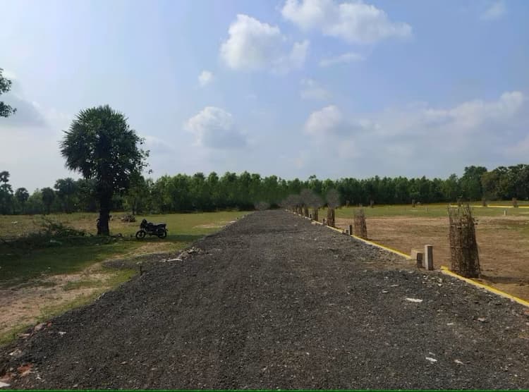 plot for sale 