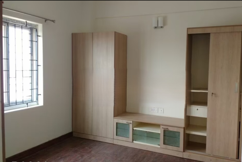 Flat for Sales