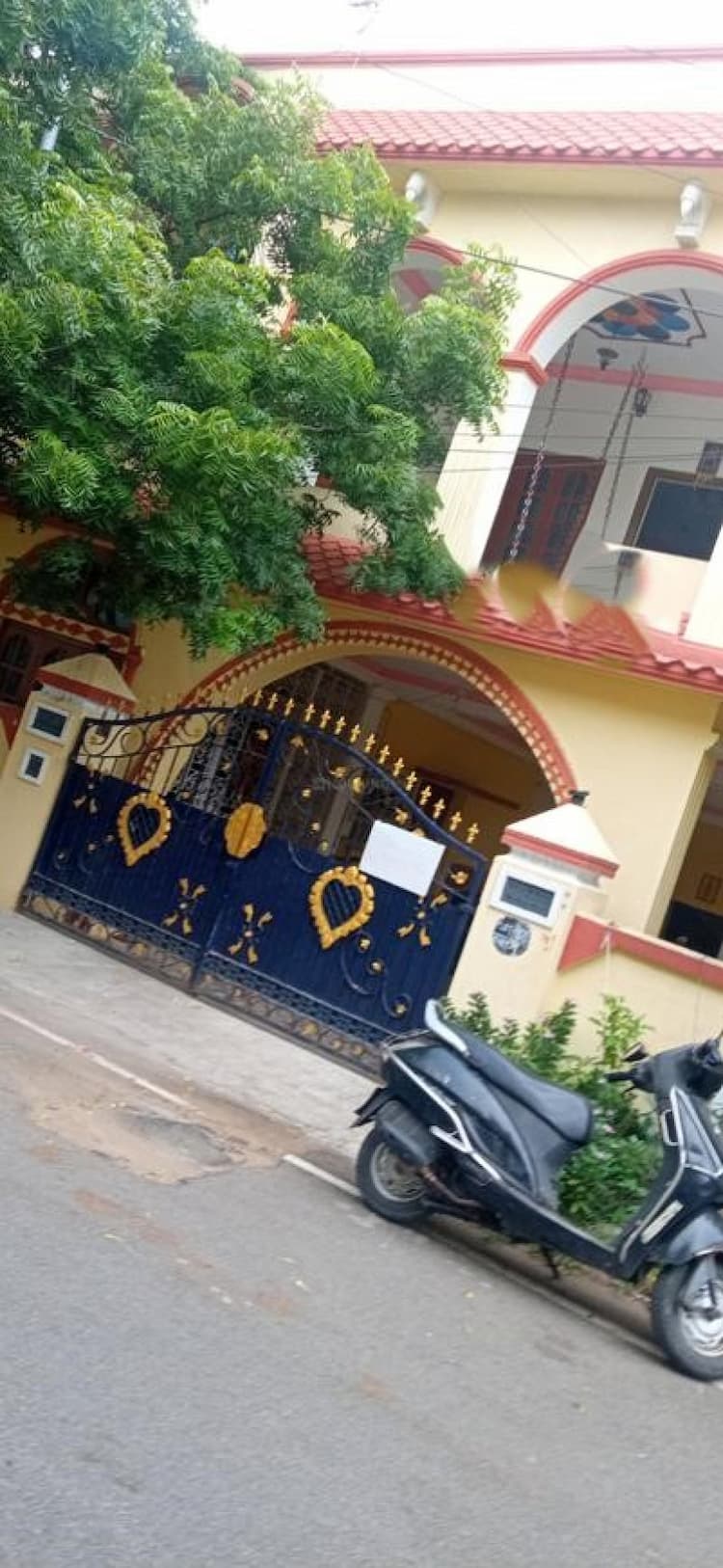 10bhk house for sale 