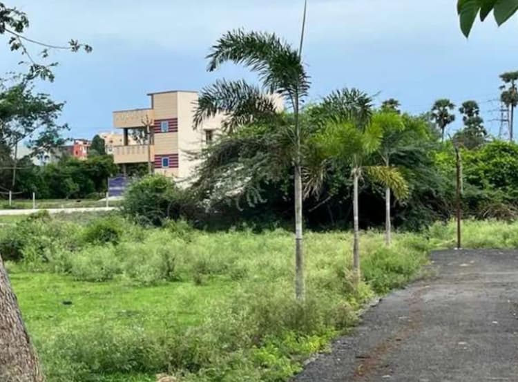 plot for sale 