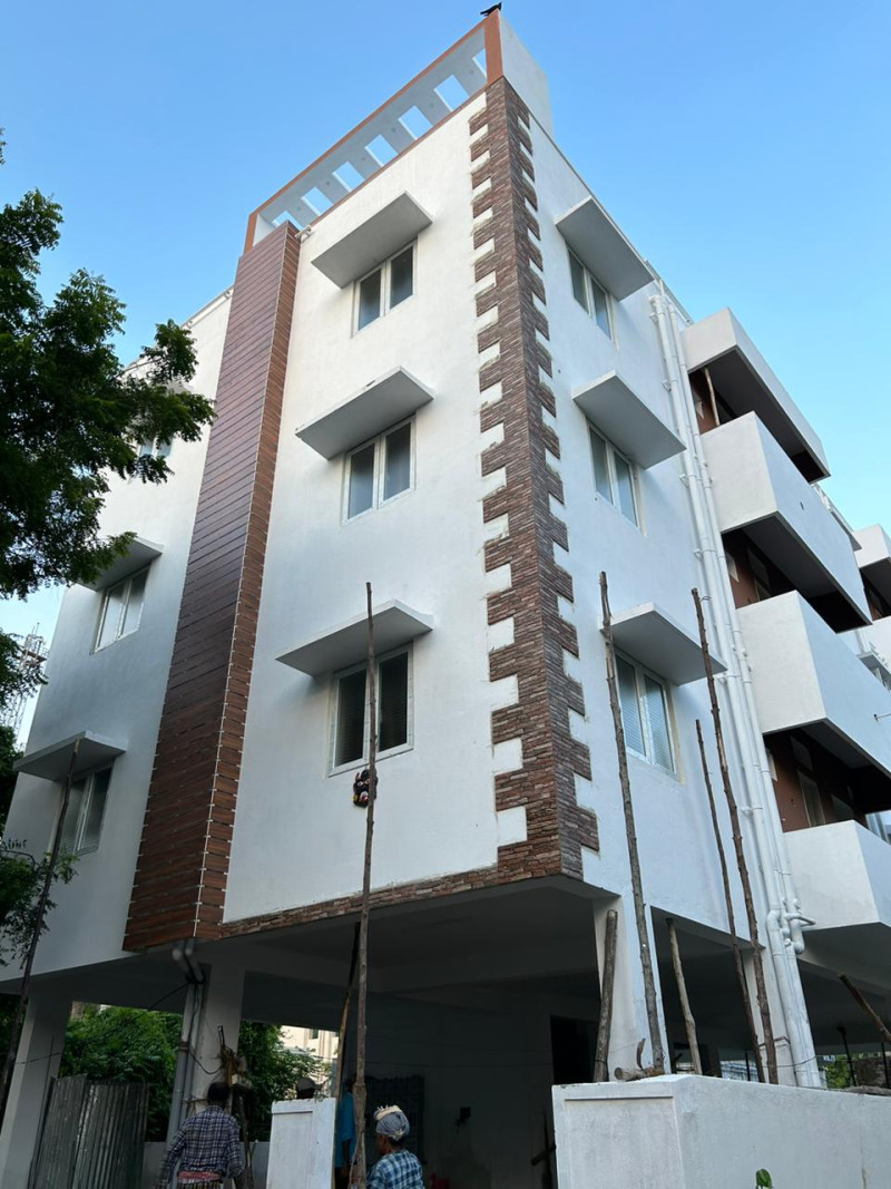 FLAT FOR SALE 