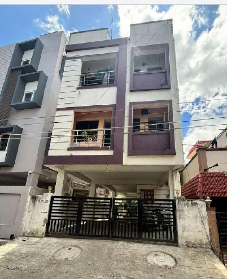 Flat for sales