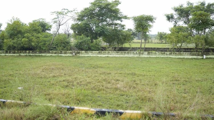 Urgent Sale - Illalur Bus Stop Near Residential Plot For Sale