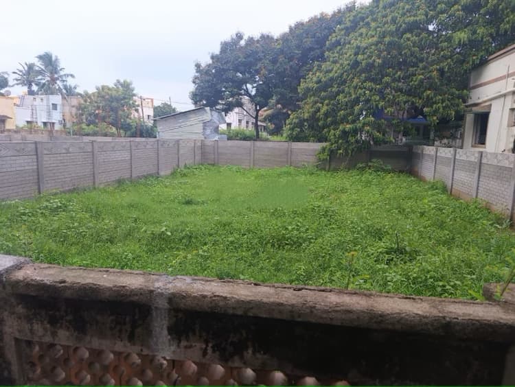 plot for sale 