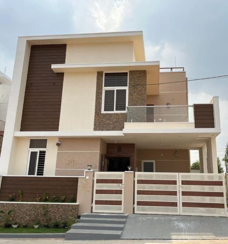 Villa sale