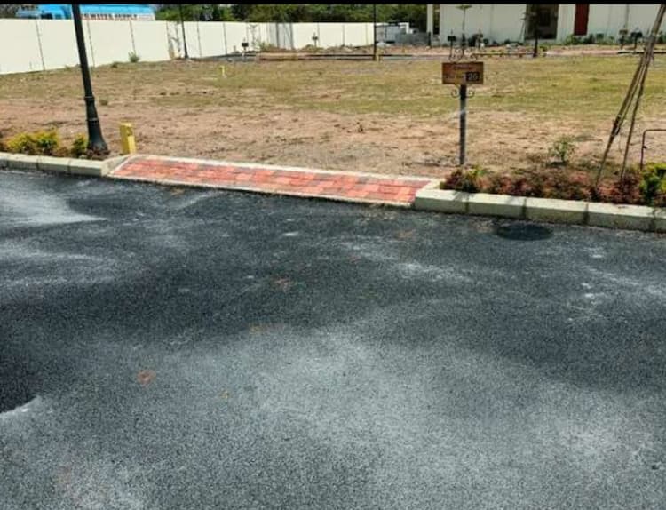 plot for sale 