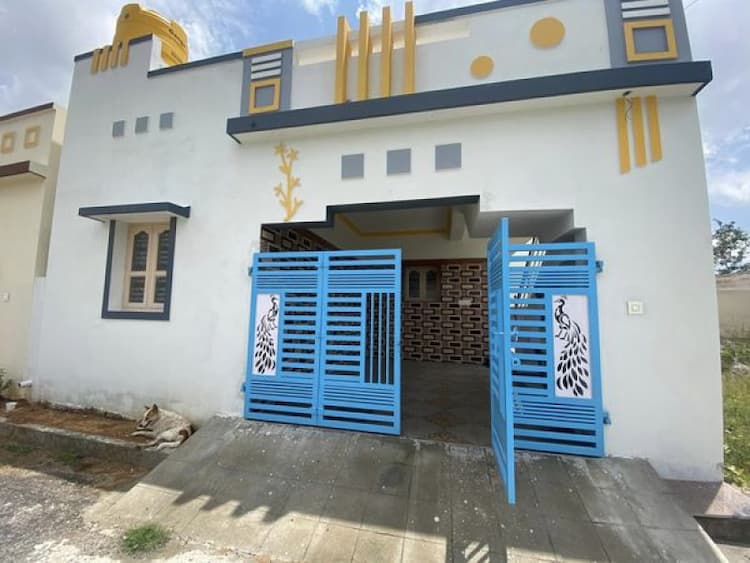 Villa sale